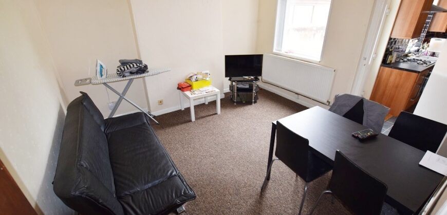?Just £92 per Week for a Double Room?!! B12